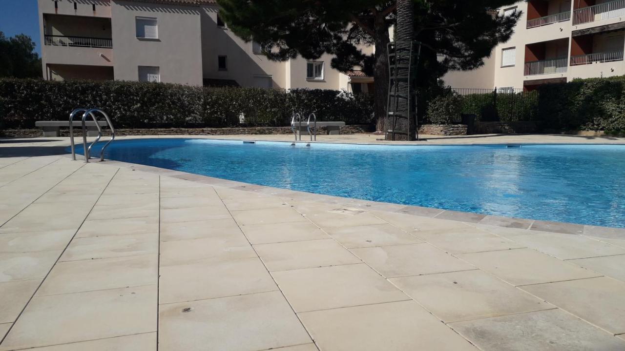 Bandol Nature Et Loisirs: Parking/ Piscine מראה חיצוני תמונה